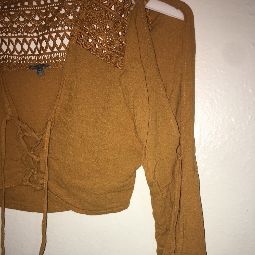Golden/tan crop top